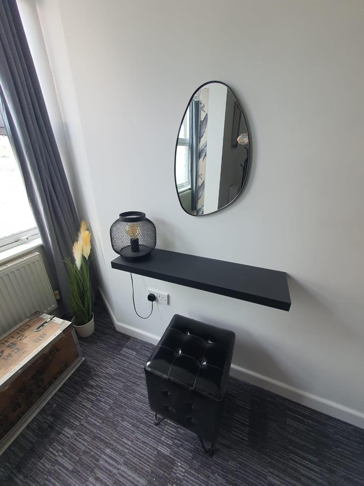 10 Pier Road Gillingham Me7 1rj Апартаменты Hoo